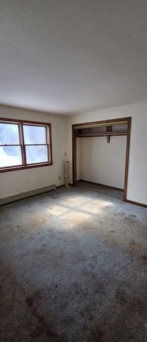 4 Olsen Lane, Wolfeboro, NH 03894