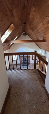 4 Olsen Lane, Wolfeboro, NH 03894