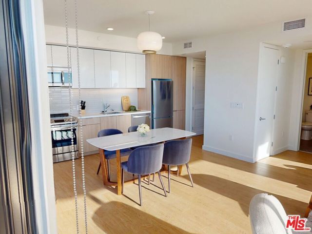 11750 Wilshire Boulevard 2401, Los Angeles, CA 90025