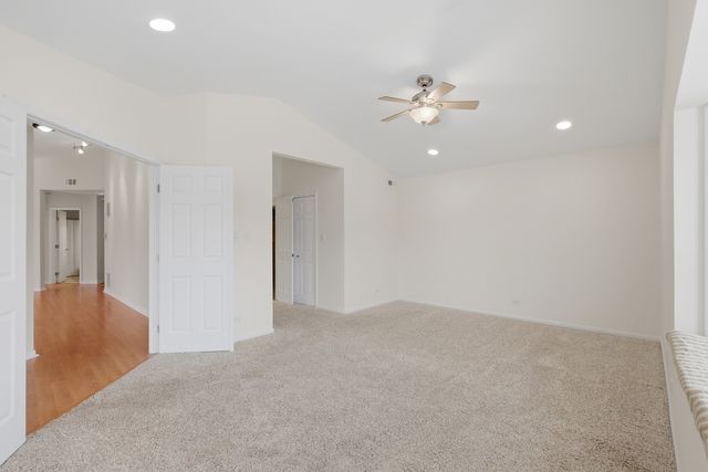 1312 E Evergreen Drive 2, Palatine, IL 60074