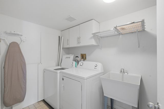 1312 E Evergreen Drive 2, Palatine, IL 60074