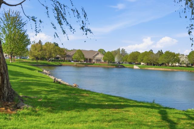 1312 E Evergreen Drive 2, Palatine, IL 60074