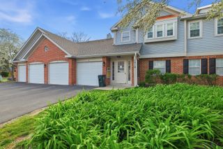 1312 E Evergreen Drive 2, Palatine, IL 60074