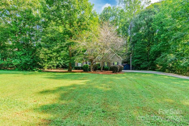 321 Forbes Court, Clover, SC 29710