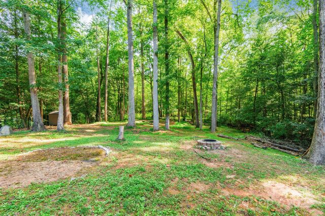 321 Forbes Court, Clover, SC 29710
