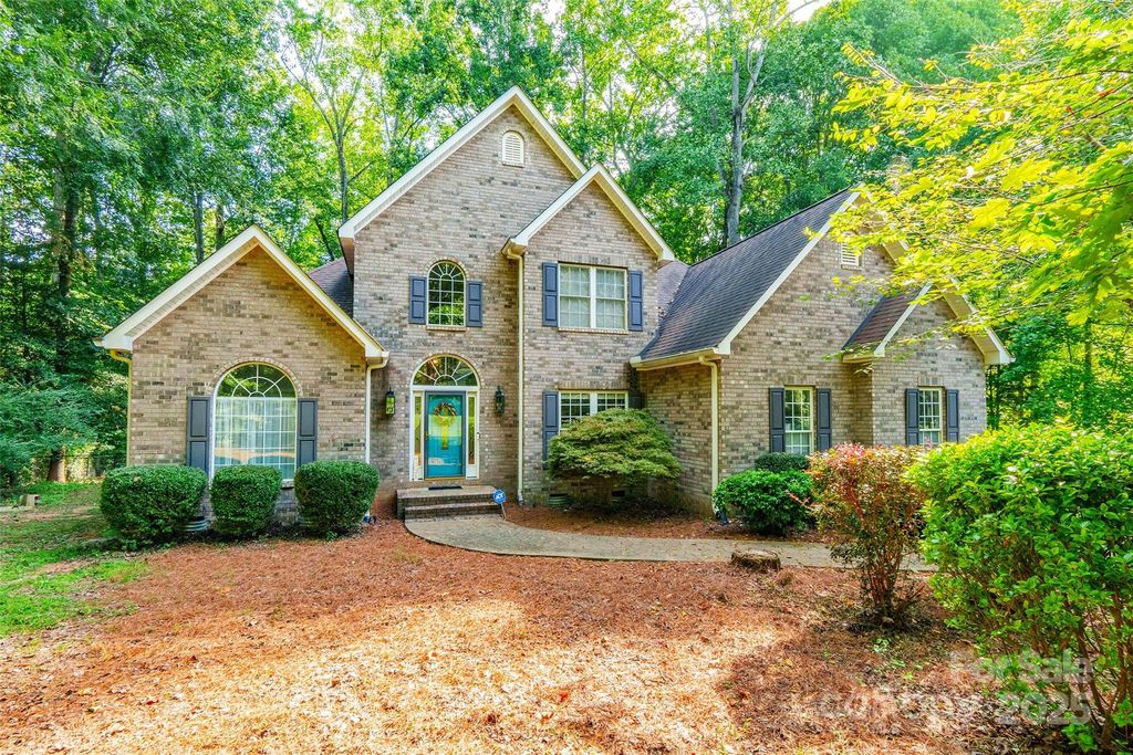 321 Forbes Court, Clover, SC 29710