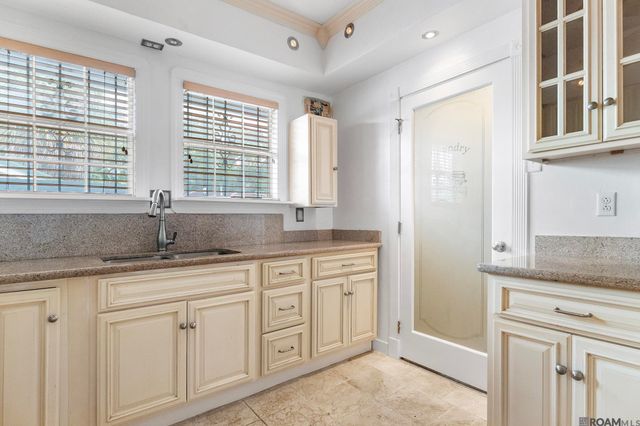 4320 Eastern St, New Orleans, LA 70122