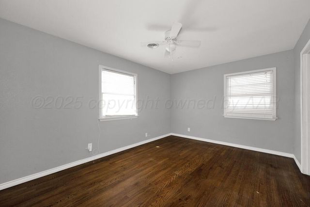 3304 LENWOOD Drive, Amarillo, TX 79109