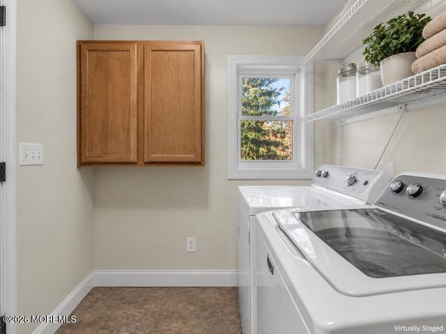 927 Indian Hill Road, Toms River, NJ 08753