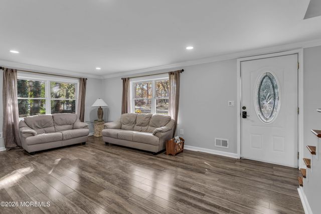 927 Indian Hill Road, Toms River, NJ 08753