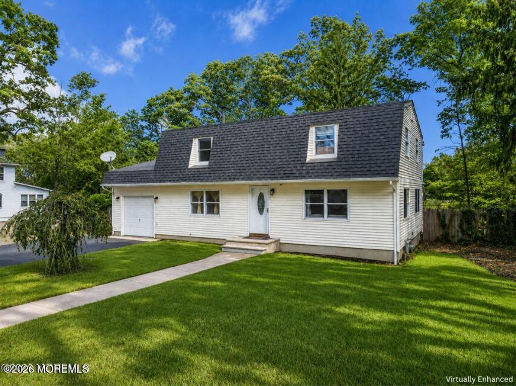927 Indian Hill Road, Toms River, NJ 08753