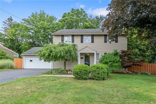 3 Pebble Hill Road North, Dewitt, NY 13214