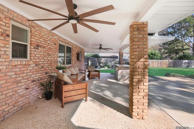 1314 Louray Dr, Baton Rouge, LA 70808