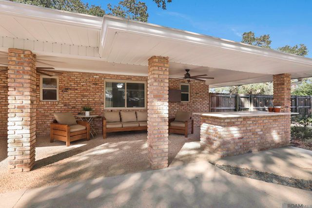 1314 Louray Dr, Baton Rouge, LA 70808