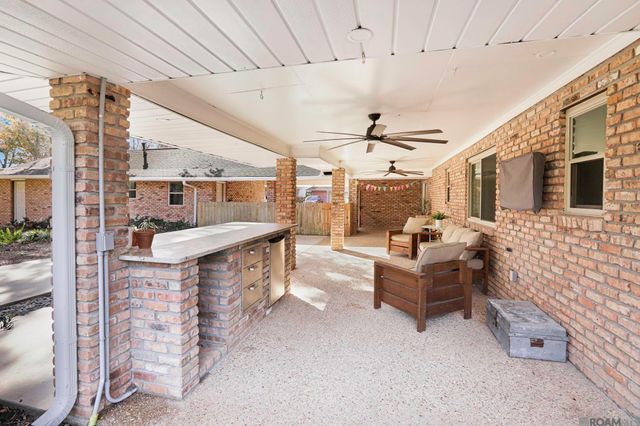 1314 Louray Dr, Baton Rouge, LA 70808