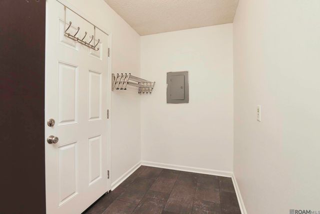 1314 Louray Dr, Baton Rouge, LA 70808