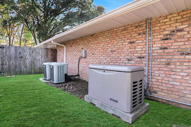 1314 Louray Dr, Baton Rouge, LA 70808