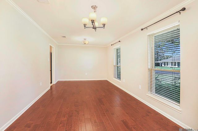 1314 Louray Dr, Baton Rouge, LA 70808