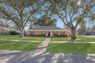 1314 Louray Dr, Baton Rouge, LA 70808