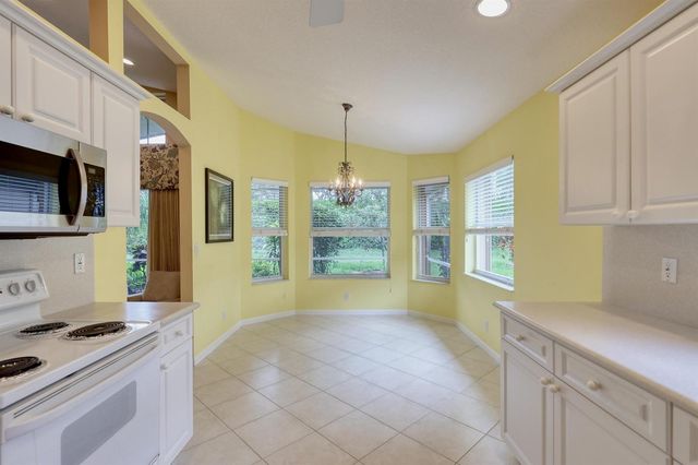 9689 Positano Way, Lake Worth, FL 33467