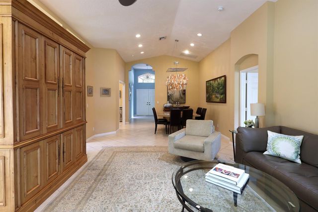 9689 Positano Way, Lake Worth, FL 33467
