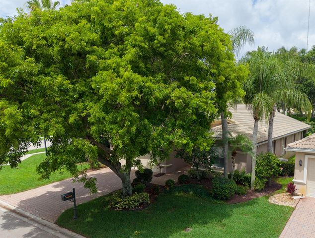 9689 Positano Way, Lake Worth, FL 33467