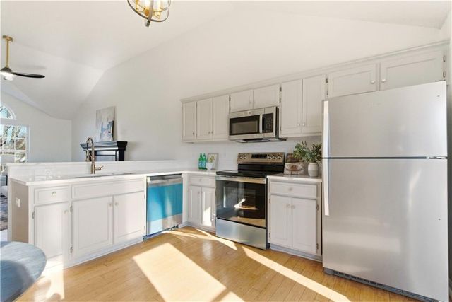 16405 E 3rd Terr Court N, Independence, MO 64056