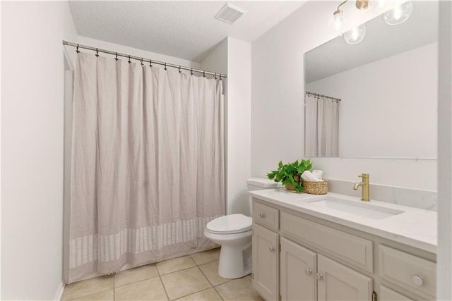 16405 E 3rd Terr Court N, Independence, MO 64056