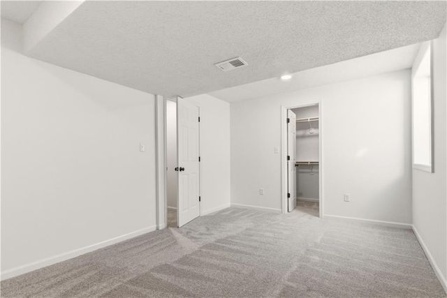 16405 E 3rd Terr Court N, Independence, MO 64056