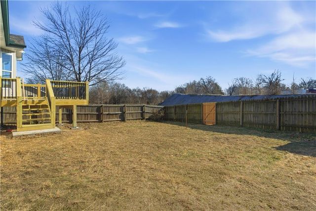 16405 E 3rd Terr Court N, Independence, MO 64056