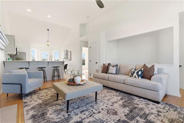 16405 E 3rd Terr Court N, Independence, MO 64056