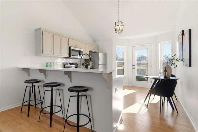 16405 E 3rd Terr Court N, Independence, MO 64056