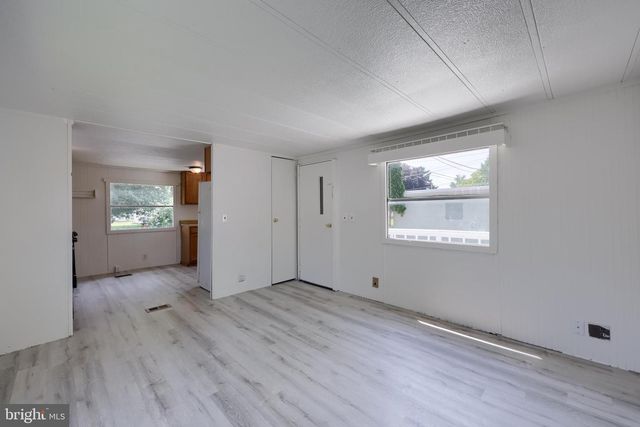 410 WILLOW ST, Highspire, PA 17034