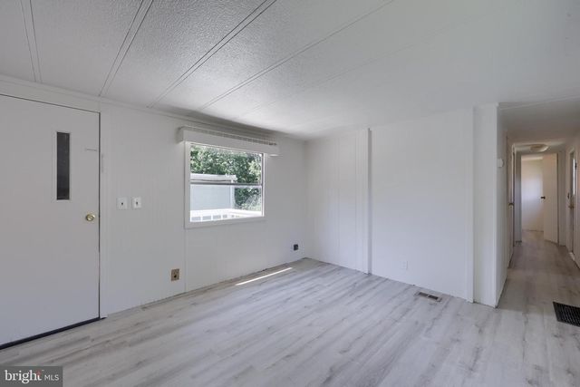 410 WILLOW ST, Highspire, PA 17034