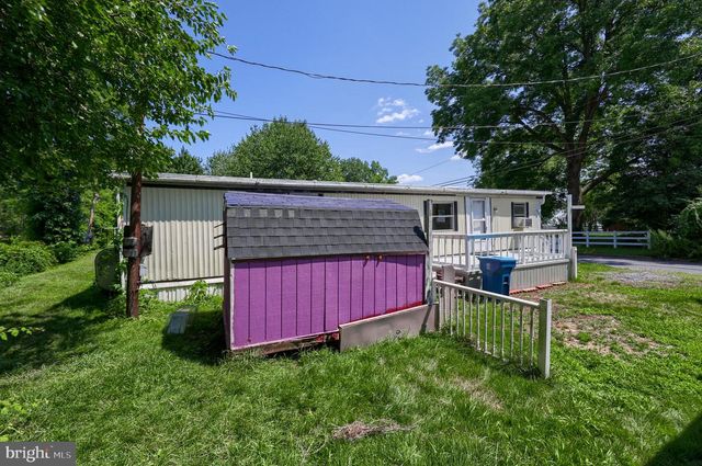 410 WILLOW ST, Highspire, PA 17034