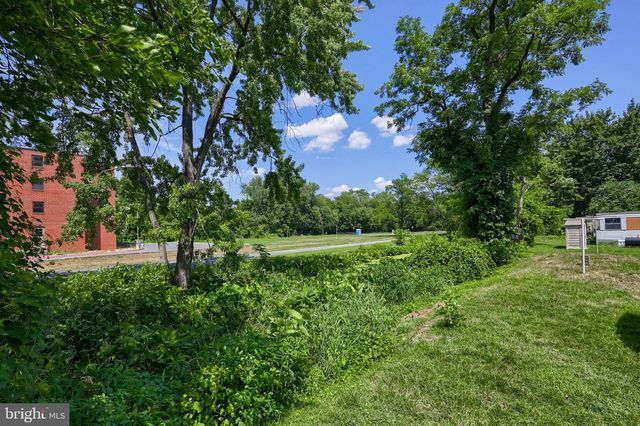 410 WILLOW ST, Highspire, PA 17034