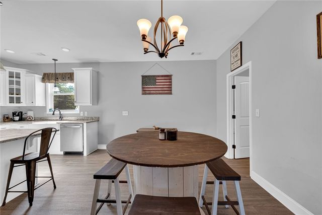664 Debra Drive, Westminster, SC 29693