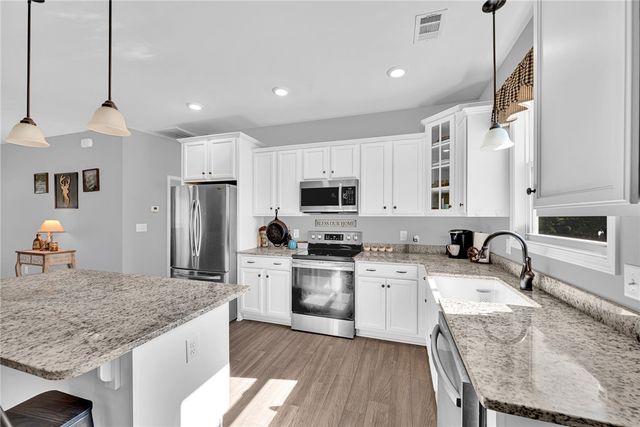 664 Debra Drive, Westminster, SC 29693