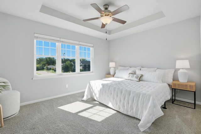 1092 O'Keeffe Avenue, Sun Prairie, WI 53590