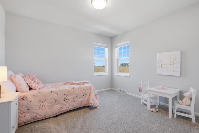 1092 O'Keeffe Avenue, Sun Prairie, WI 53590