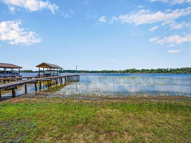 14808 LAKE MAGDALENE CIRCLE, Tampa, FL 33613