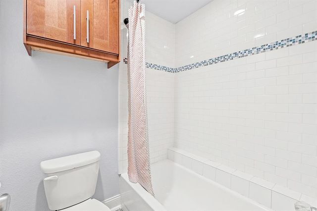 7685 Northcross DR 720, Austin, TX 78757