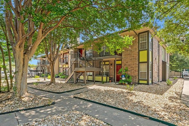 7685 Northcross DR 720, Austin, TX 78757