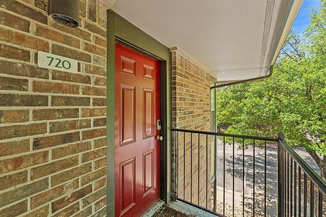 7685 Northcross DR 720, Austin, TX 78757