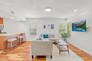 7685 Northcross DR 720, Austin, TX 78757