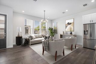 9573 Neuens Road A, Houston, TX 77080