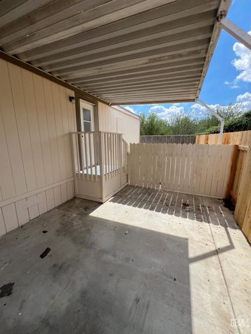 1301 Taft Highway 127, Bakersfield, CA 93307