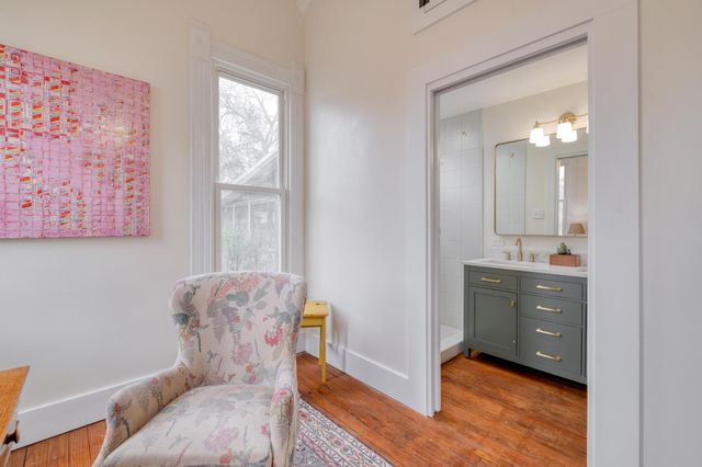 705 Hudgins ST, Smithville, TX 78957