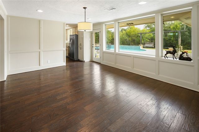 801 South Rosemary Drive, Bryan, TX 77802