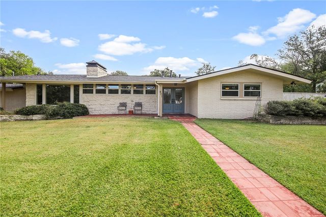 801 South Rosemary Drive, Bryan, TX 77802